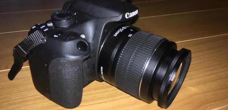 A Good Choice For Beginners: The Canon EOS 1300D (T6 Rebel)